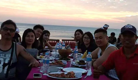 essential uluwatu temple sunset bali tour packages service